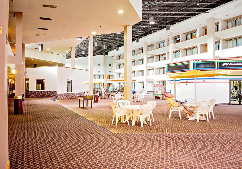 Fern Valley Hotel And Conference Center Λούισβιλ Εξωτερικό φωτογραφία